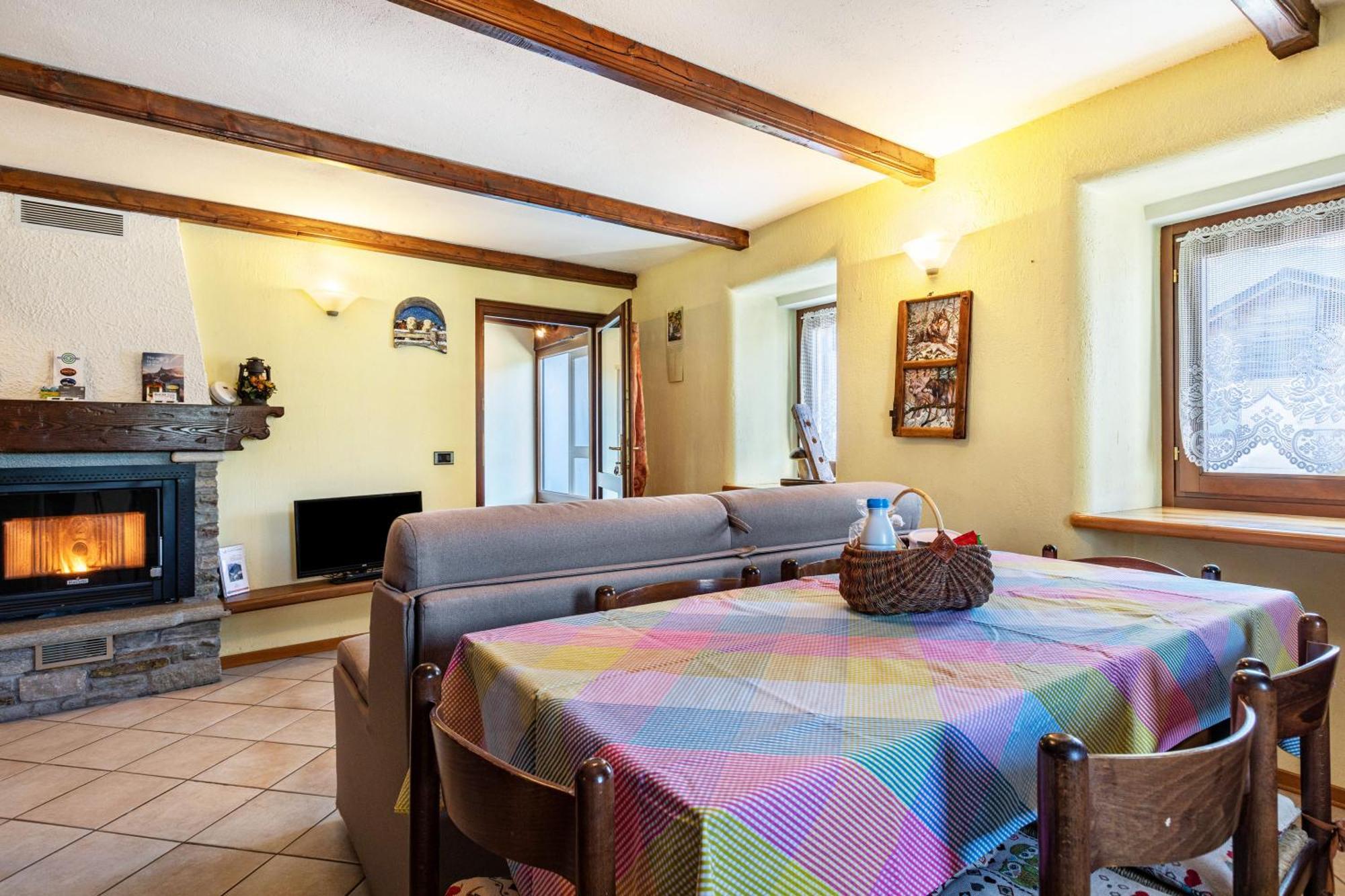 Lo Sondzo Villa Nus Bagian luar foto